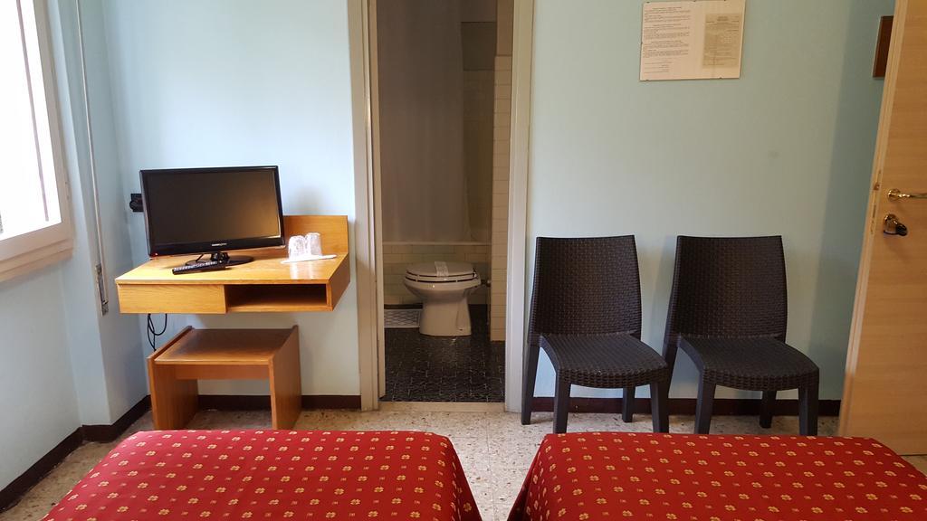 Hotel San Marco Bb Boario Terme المظهر الخارجي الصورة